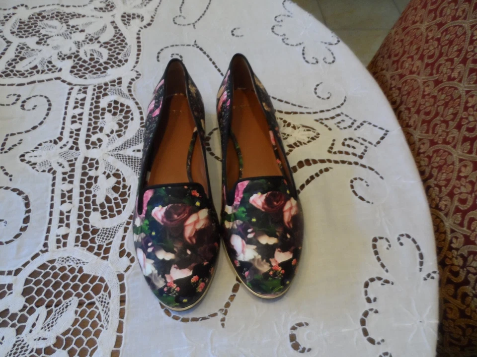 Nuevo Mocasín Givenchy Multicolor Cuero Estampado Floral Talla 37.5B Foto 3 de 4