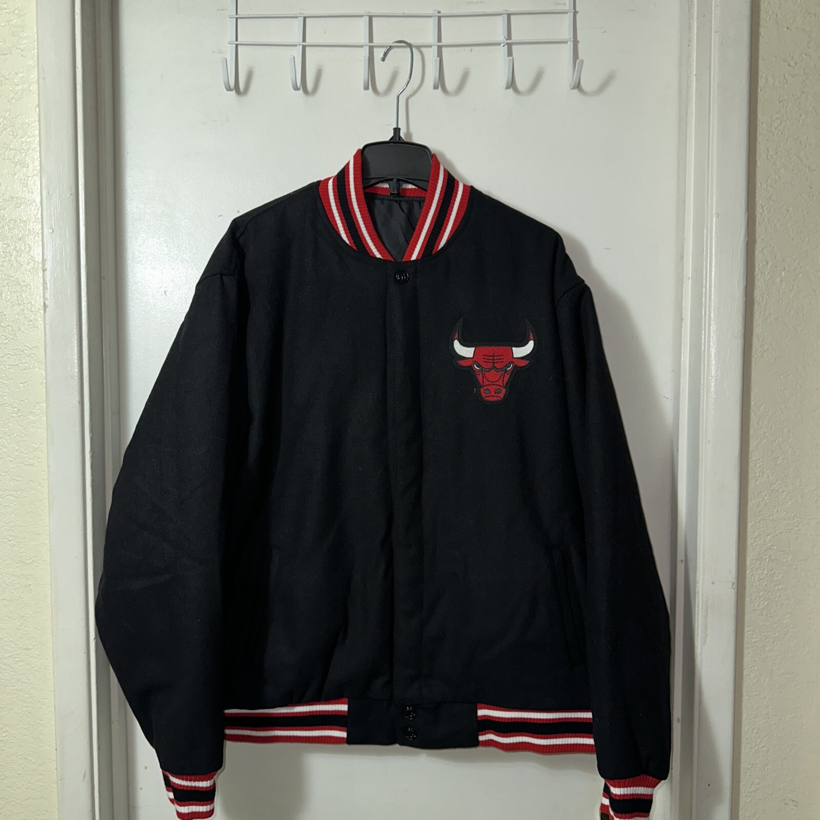 Picture 1 of 19