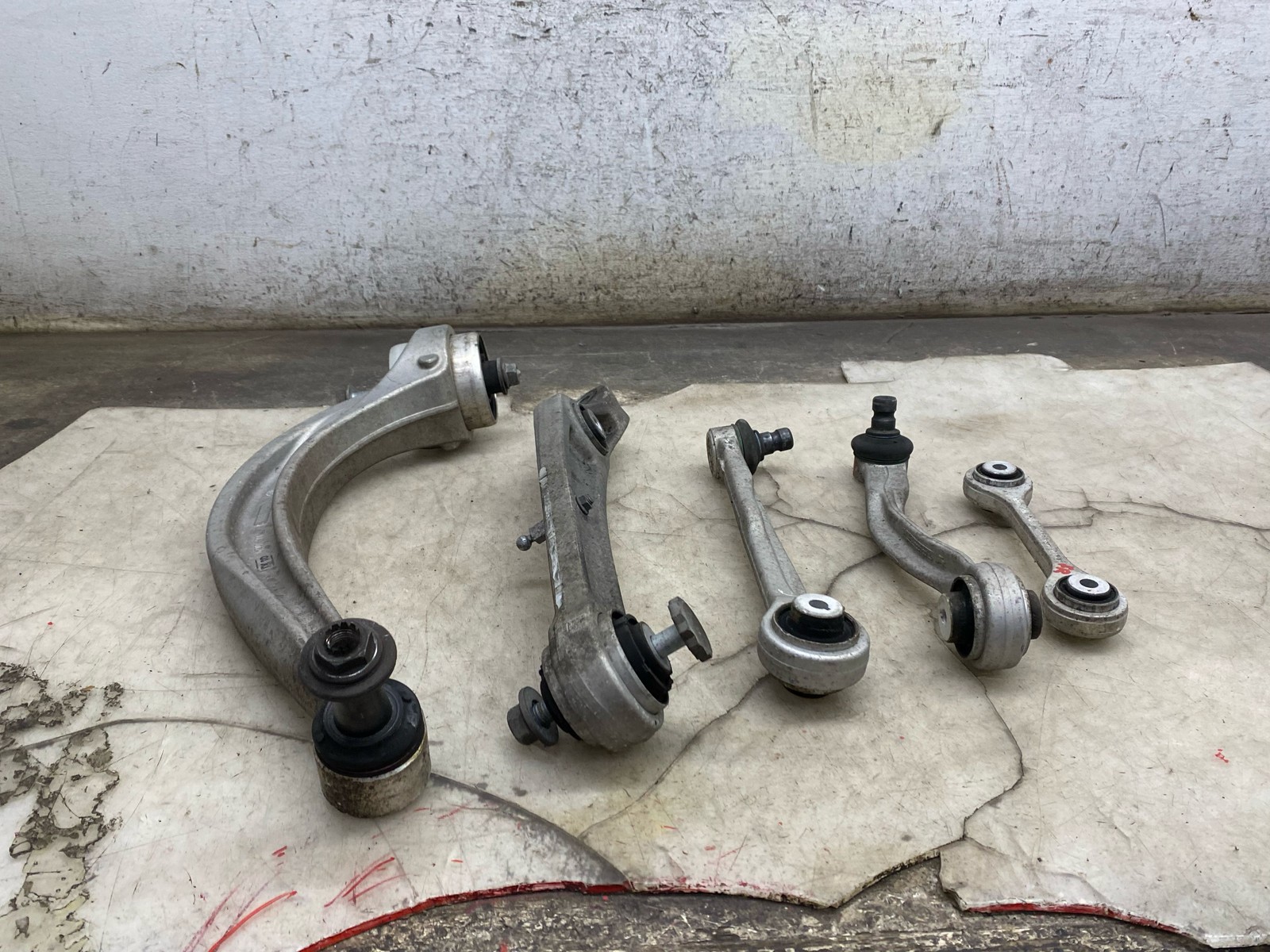 2015-2020 BENTLEY BENTAYGA FRONT RIGHT UPPER & LOWER CONTROL ARM SET x5 *109K*