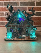 FG Square Halloween Village NATURE'S REVENGE NIB