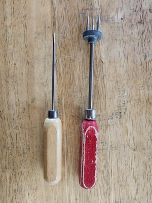 Chip Chop Ice Chipper in Red : Used : Comes with Ice Pick : Wooden Handles