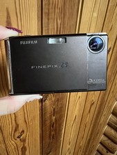FUJIFILM FinePix Z5fd  High-performance vintage Japanese cameras       
