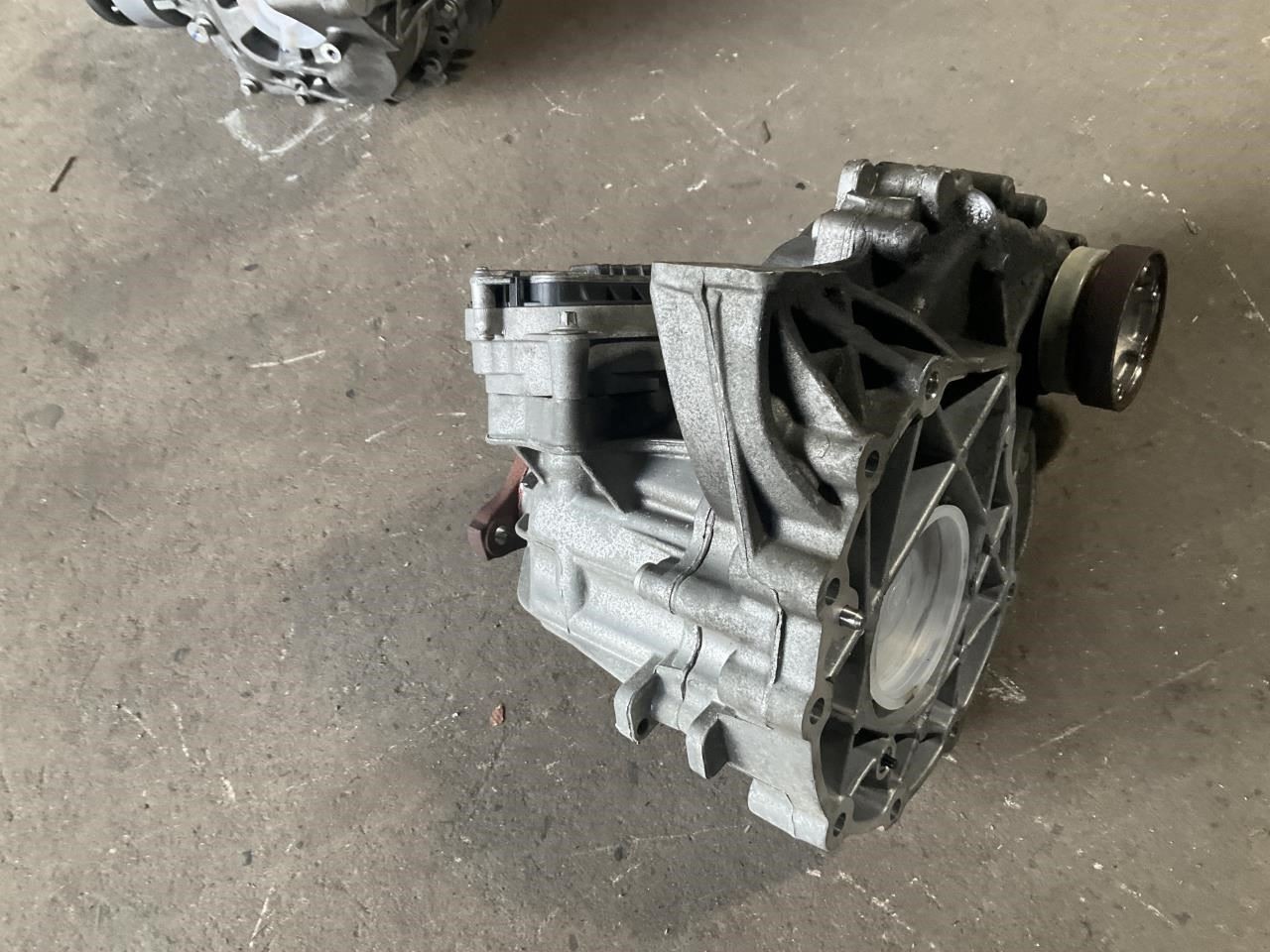 18-24 Maserati Ghibli Transfer Case Gearbox Motor Assembly T