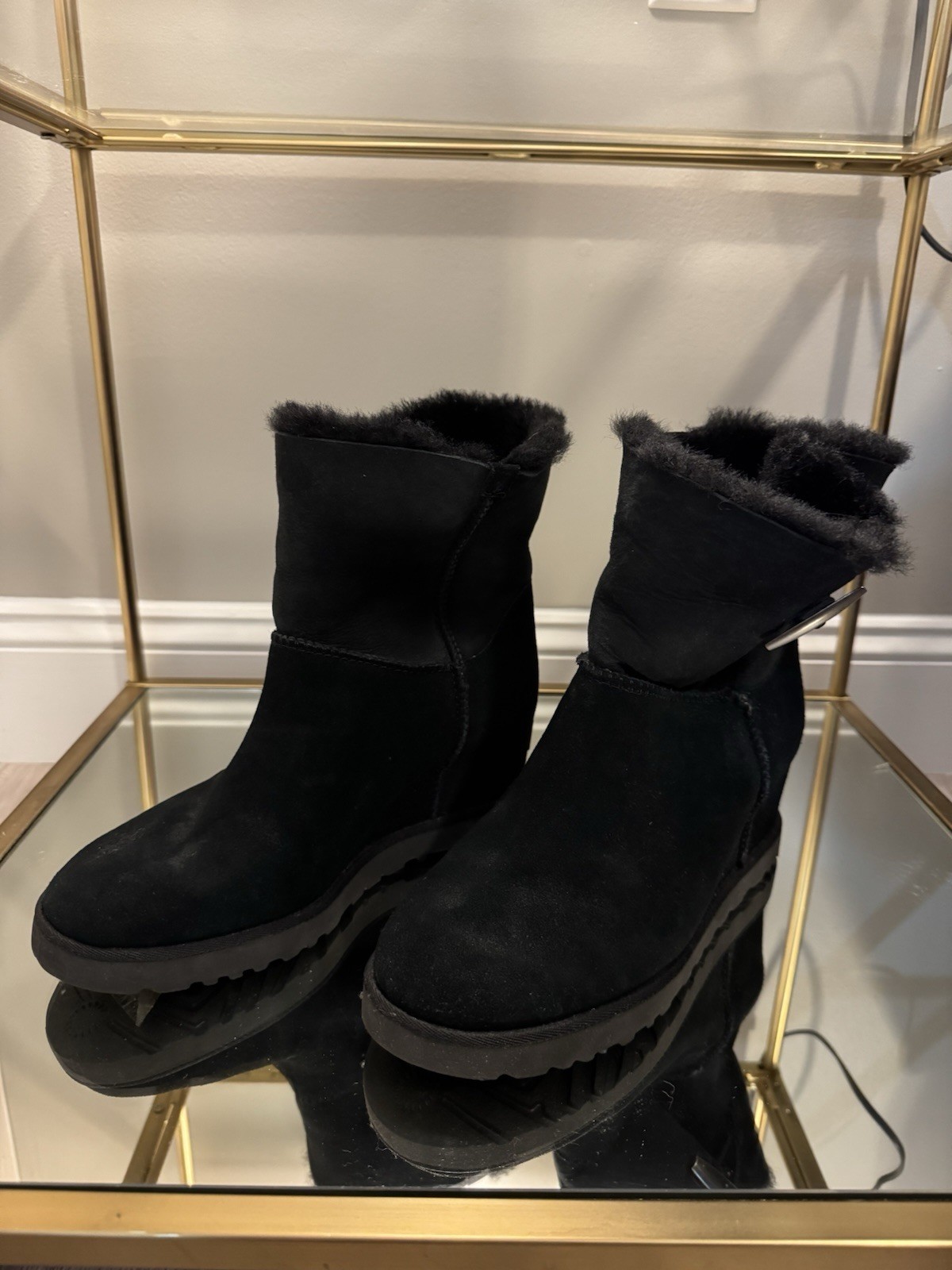 UGG Classic Women's Suede Toggle Wedge Boots Size 10