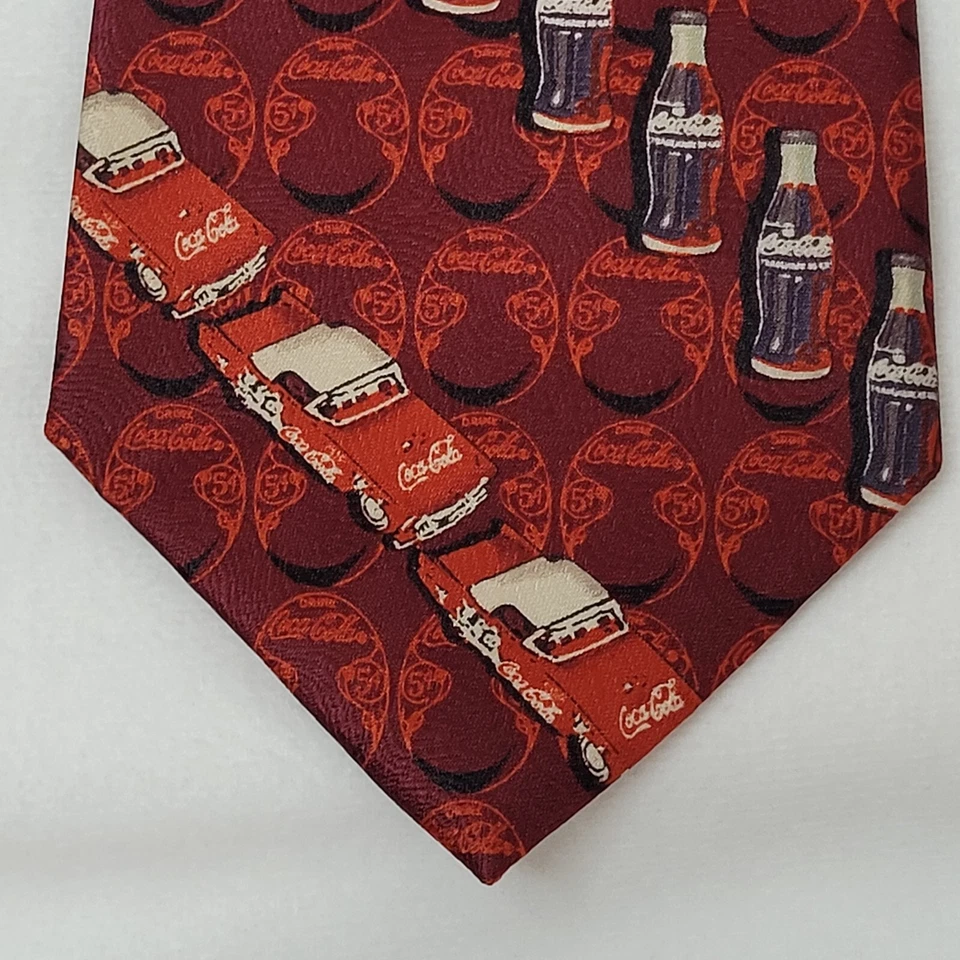 Corbata para hombre Coca-Cola borgoña logotipo retro vintage botellas coches lámparas Foto 3 de 4