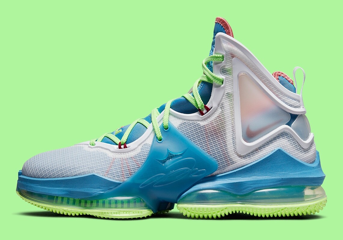 Nike LeBron 19 Tropical Men\'s Size 7 US Mesh Blue Athletic Sneakers  DC9339-400 Nike LeBron 19 EP Tropical 2021 for sale | Authenticity  main image 3