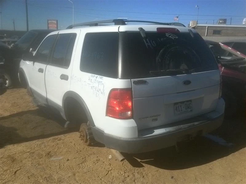 Conjunto de filtro de aire usado se adapta a: Ford Explorer 2003 4 puertas exc. Sport Trac 4,0 grados Foto 4 de 4