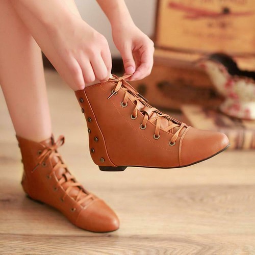 flat tie up boots