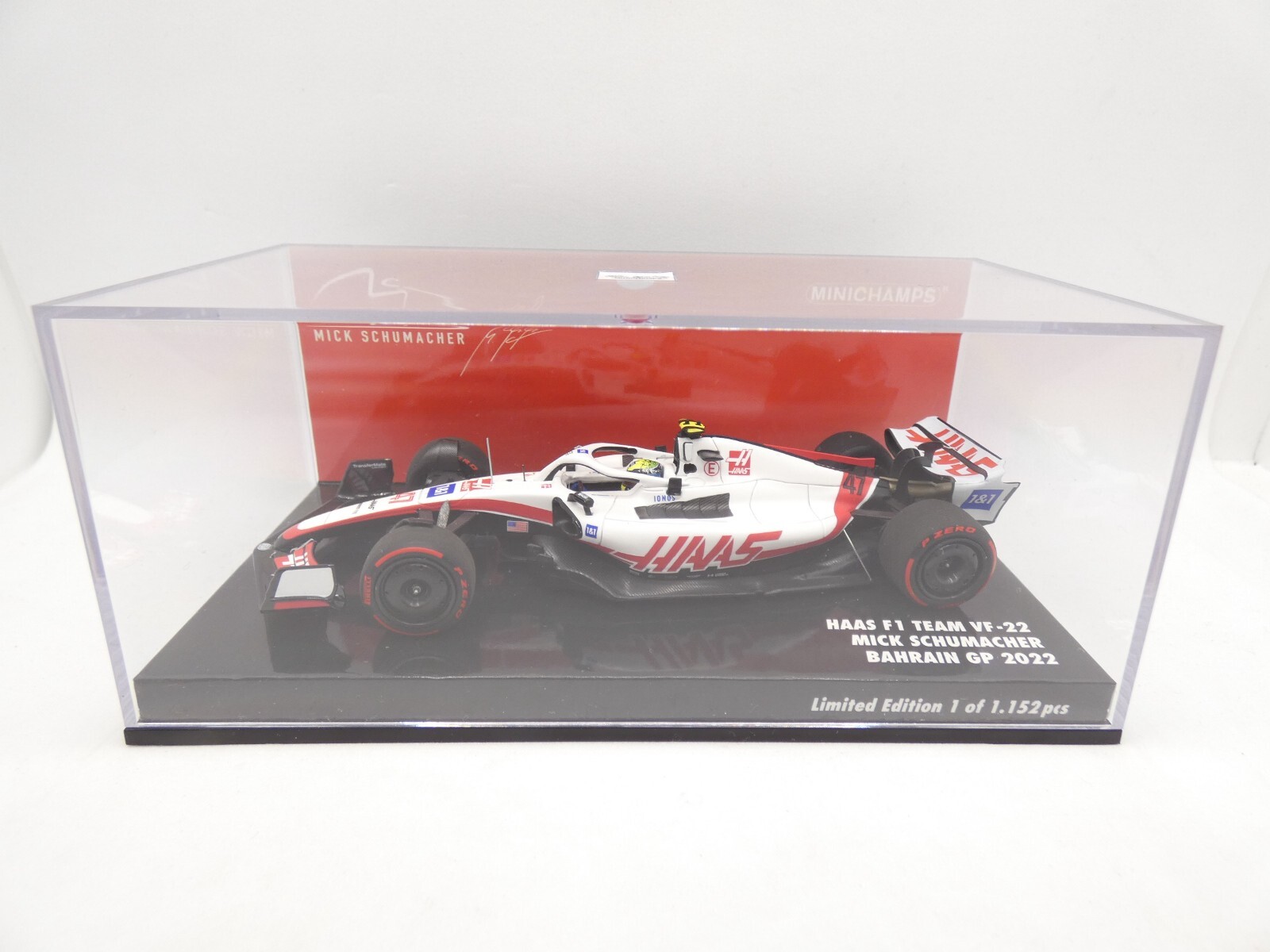 Minichamps 1/43 - Haas F1 Team VF-22 - Mick Schumacher #47 - GP Brésil 2022 - Superbe Miniature F1