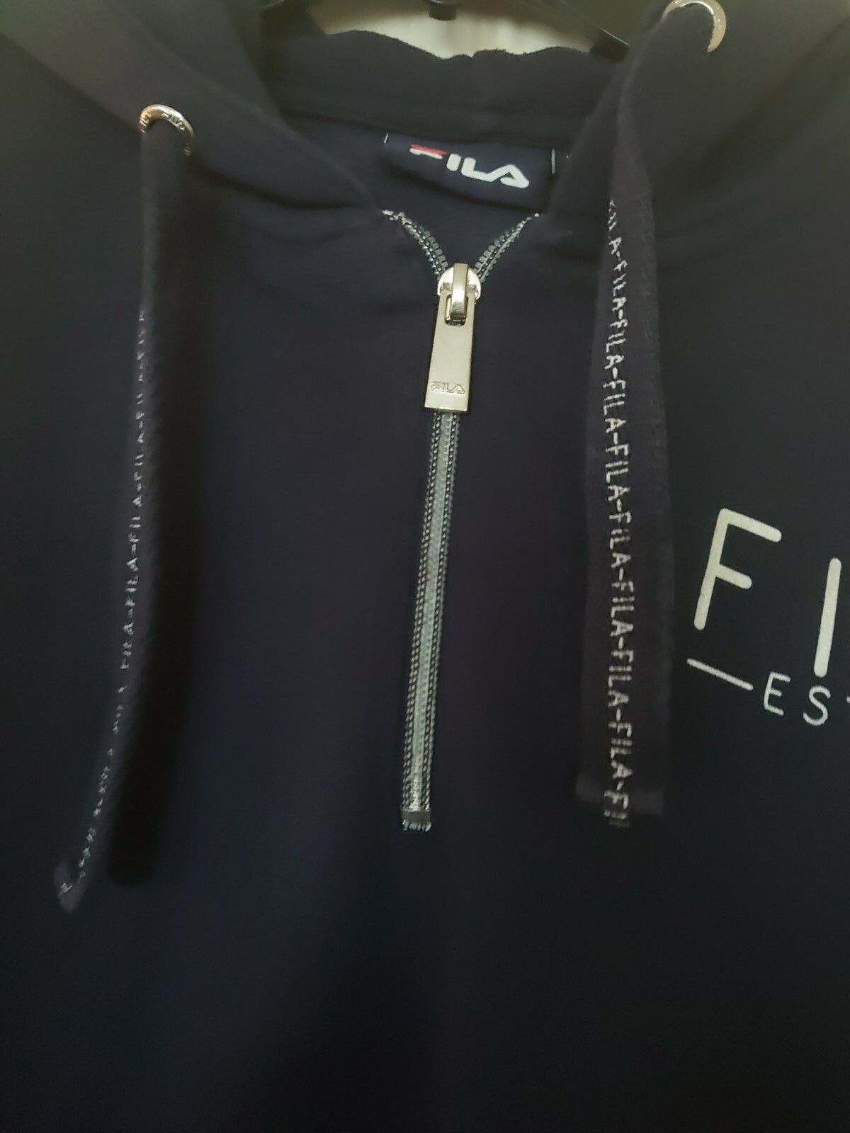 Felpa con cappuccio pullover Fila donna blu navy taglia X SMALL usata