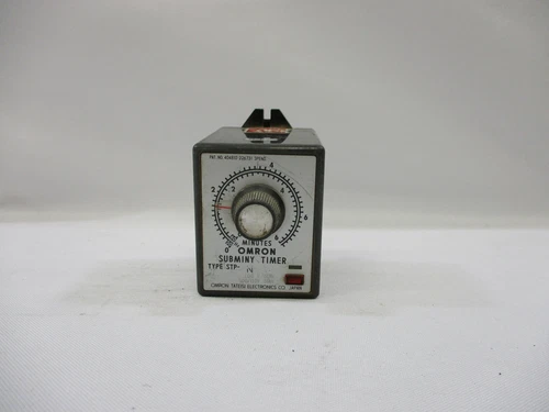 OMRON TYPE STP-N SUBMINY TIMER 100/110V