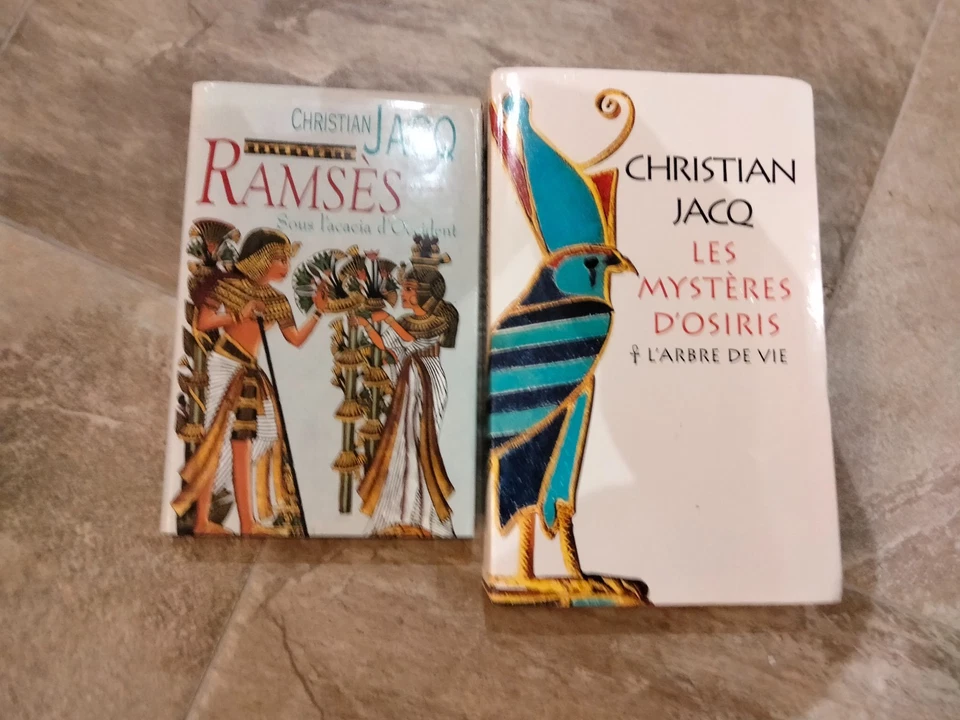 LOT 2 brochés de Christian JACQ, romans historiques, en bonétat - Photo 1/1