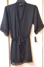 I.n.c. International Concepts Women's Lace Trim Short Robe Deep Black X-Small