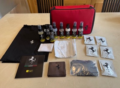 Original Ferrari Autopflege Touring Kit Händler Besitzer Teilenummer 70004080