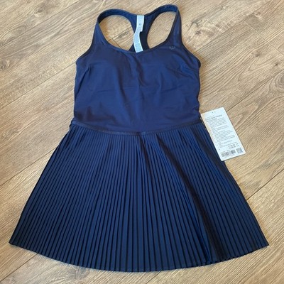 Lululemon plissiertes Tenniskleid mit U-Ausschnitt UK-Größe 8 US-Größe 4 True Navy