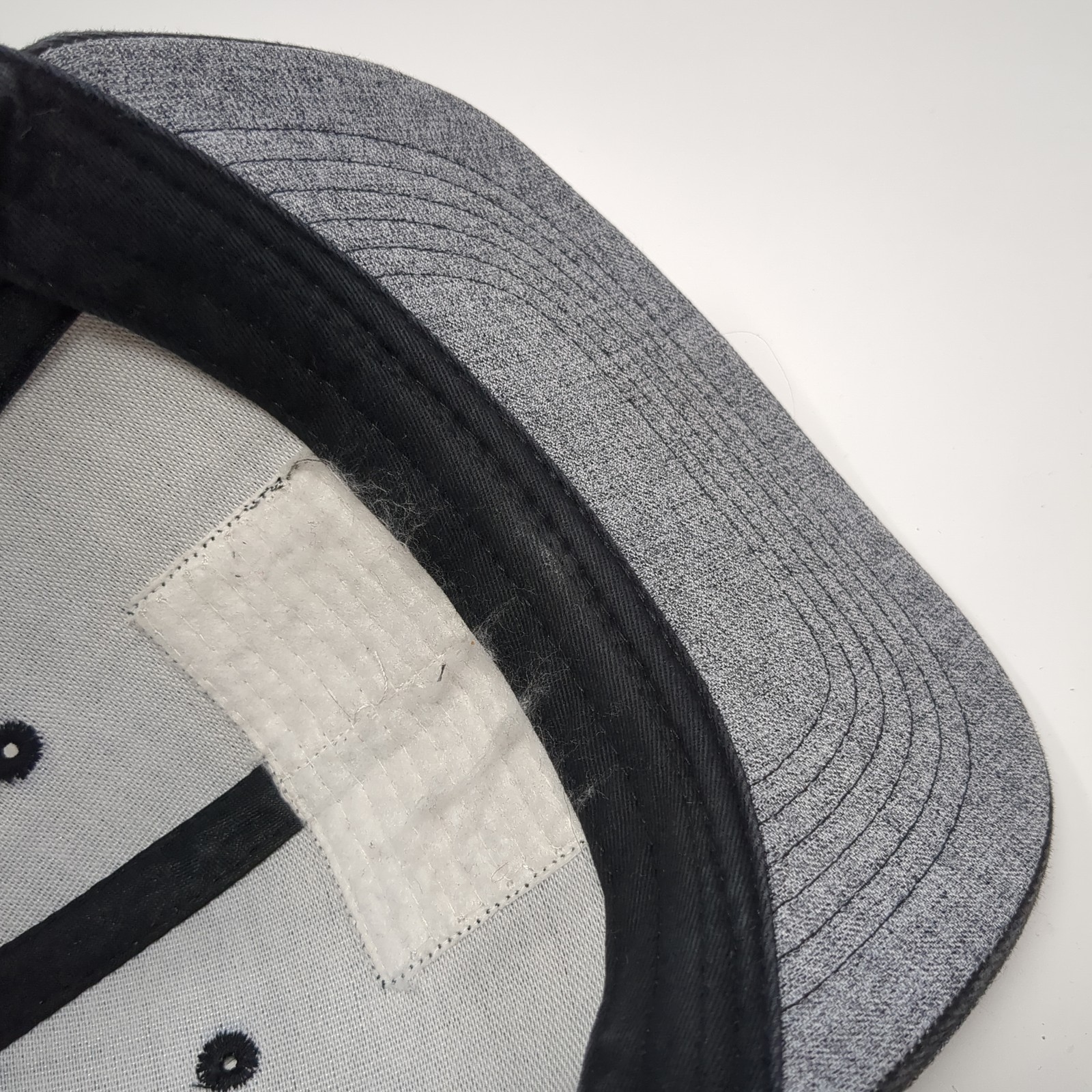 Flag Patch Snapback Trucker Hat Gray OS Adjustabl… - image 8
