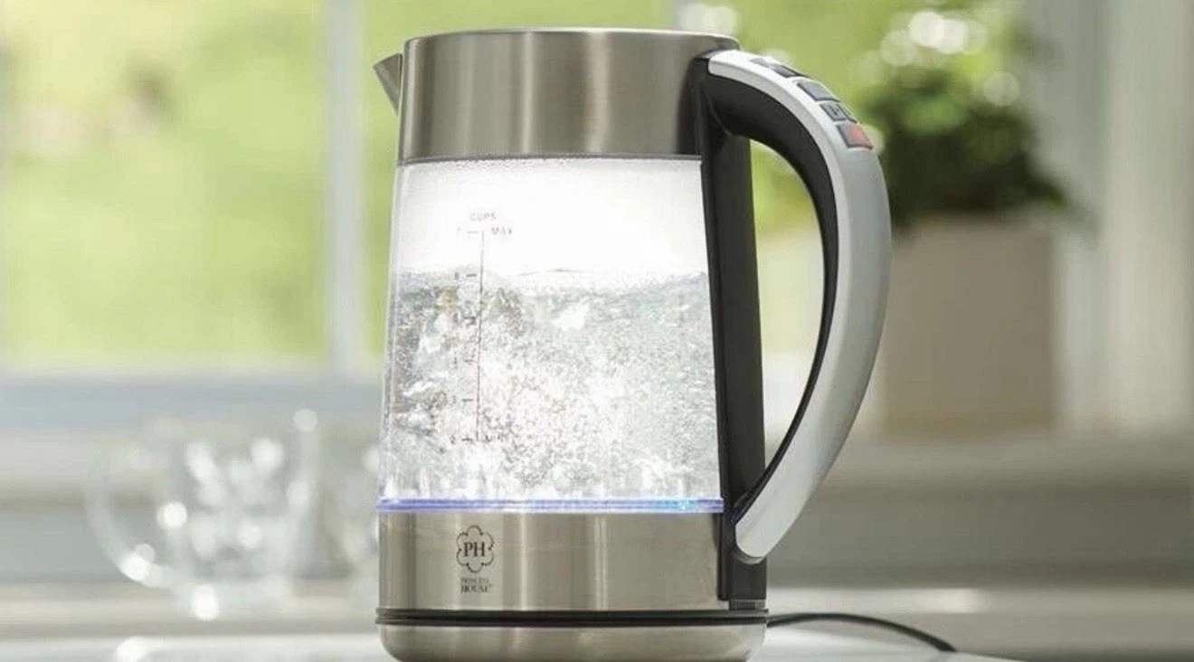 Princess House KE3010 Electric Kettle (4575) New In Open Box