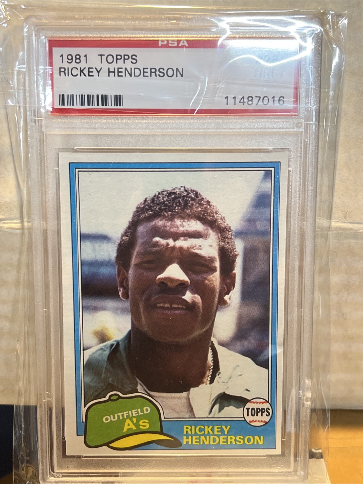 1981 Topps Rickey Henderson Psa 7 # 261