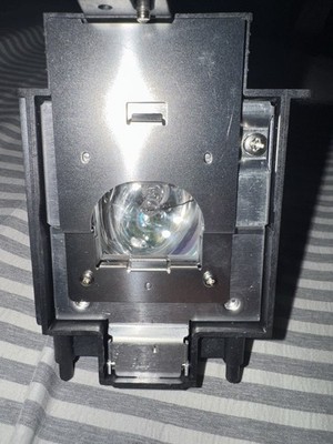 AN-D400LP Lamp & Housing for Sharp Projectors - 90 Day Warranty