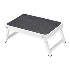 Hailo Folding Step Stool, OneStep Platform, Non-Skid, 330 Lbs Capacity (Used)