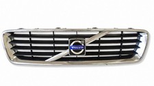Calandre Volvo C30