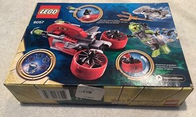 Lego 8057 Atlantis Wreck Raider Aquanaut versus Humanoid Retired Set New 2010