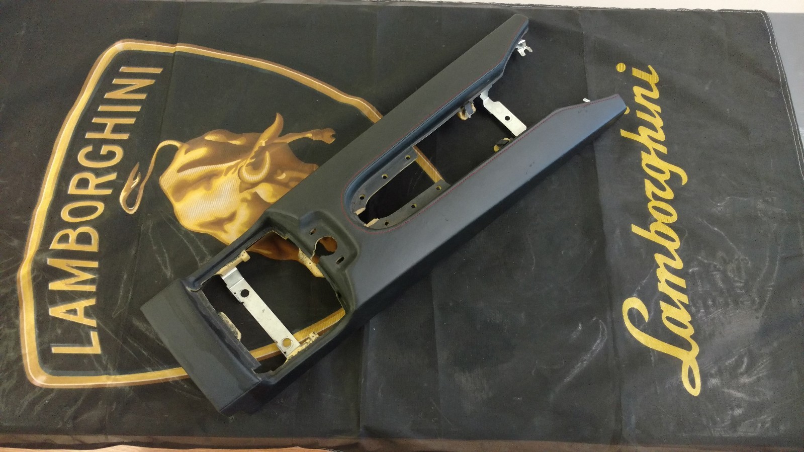 LAMBORGHINI GALLARDO INTERIOR CENTER CONSOLE OEM 400863242B