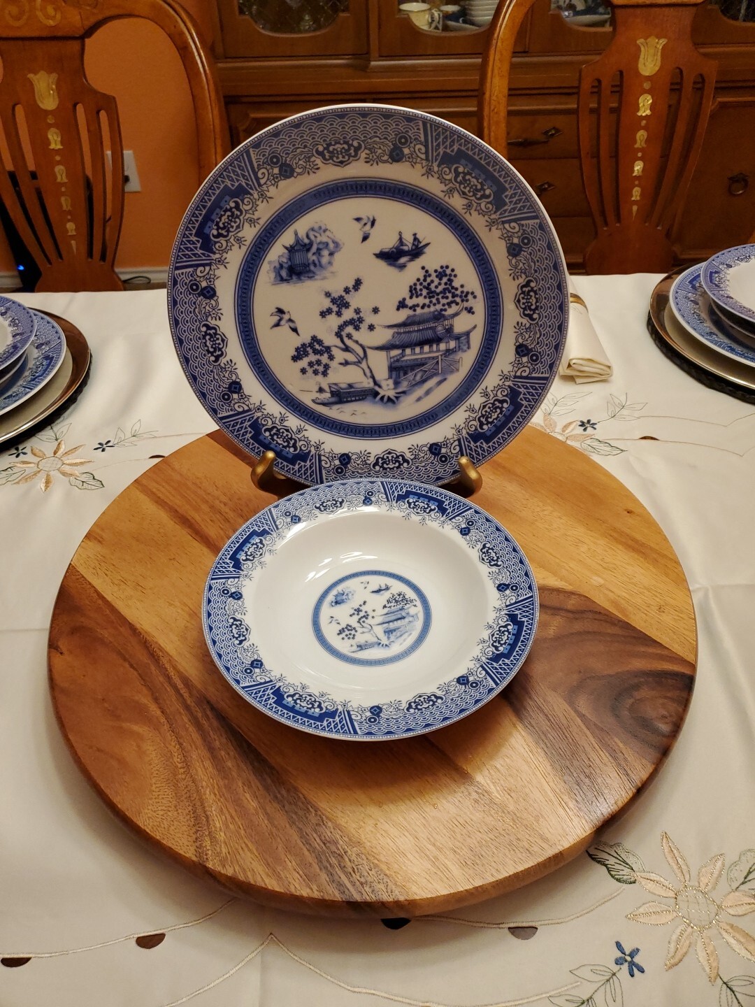 Picture 2 of 23