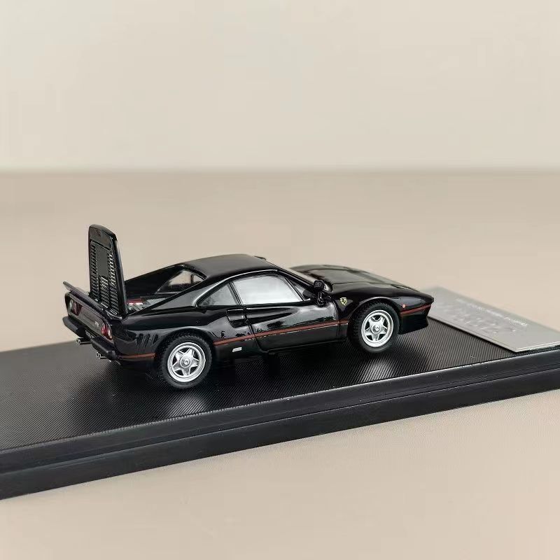 Hone Model 1:64 Scale Black Ferrari 288 GTO 1/64 Diecast Car Model
