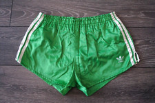 ADIDAS MADE IN WEST GERMANY SHORTS GREEN VINTAGE NYLON SIZE D6 MEDIUM RETRO 80s