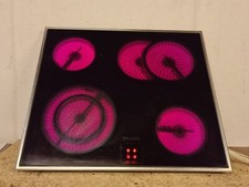 Miele Glaskeramikkochfeld Ceran® Kochfeld 57,5 x 50,5 cm Typ: KM228 *111224/02*