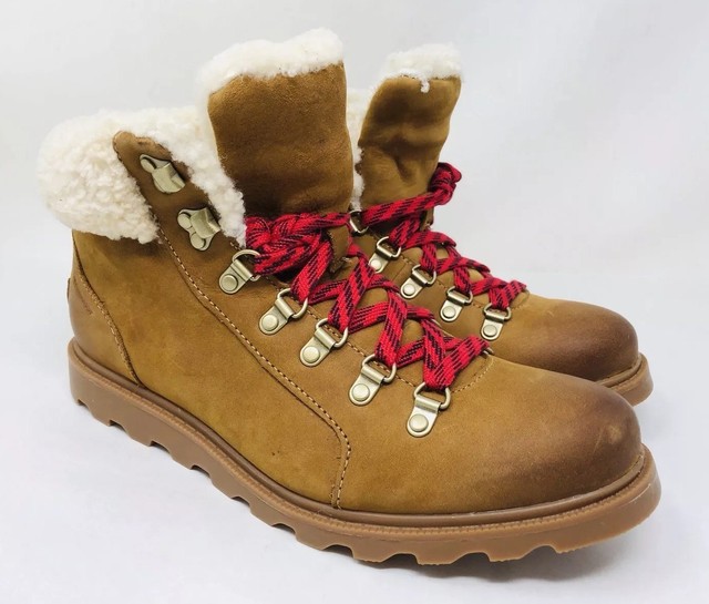 sorel women's hiking boots