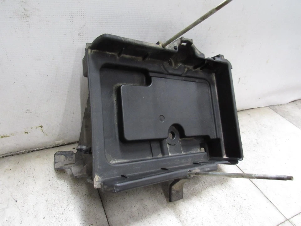 BANDEJA BATERÍA SE ADAPTA A 10 11 12 13 14 15 16 17 18 19 FORD TAURUS Foto 2 de 4