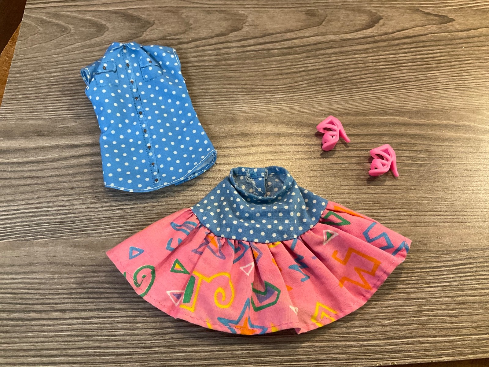 Mattel Barbie Doll  Clothes Top Shirt Skirt Shoes Outfit Set Lot