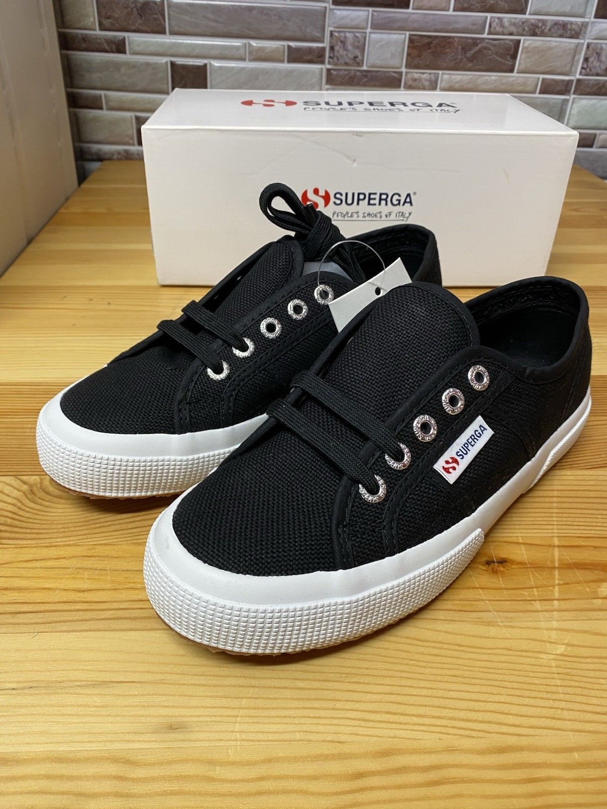 Mens 4.5 Womens 6