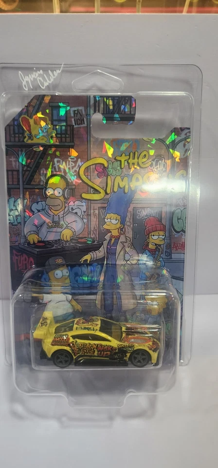 Tarjeta personalizada Hotwheels - Ruedas de goma intercambiables - Aston Martin Vantage GTE Simpsons 1/64 Foto 3 de 4