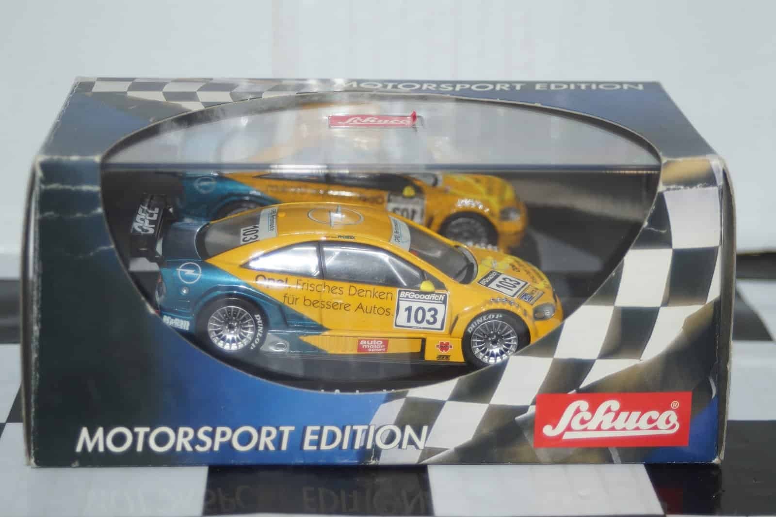 Schuco Opel Astra V8 Coupe 2002 Volker Strycek 1:43 REF 04880