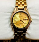 Vintage Automatic Seiko 5 Watch for Women 21 Jewels Japan Made with Day/Date