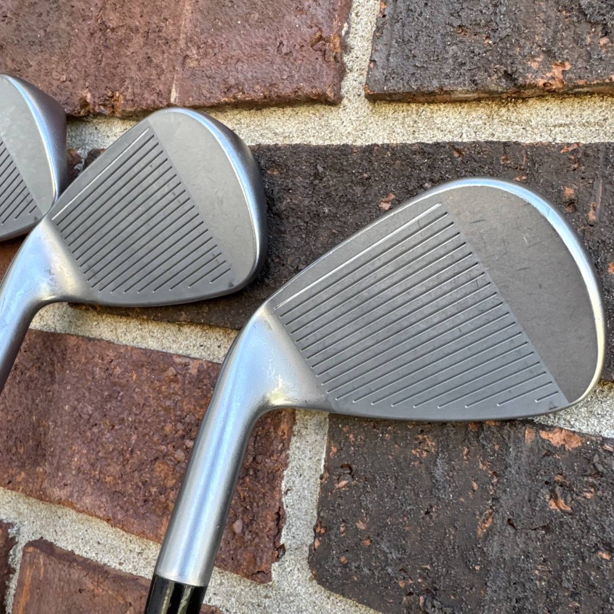 PING i230 Iron Set 5-PW Black Dot Nippon Modus Tour 105 Stiff RH