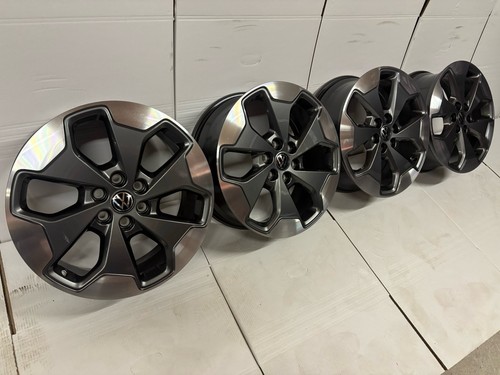 NEU Original VW T7 Transporter 19“ Felgen S741-GB Indianapolis Caravelle MWST