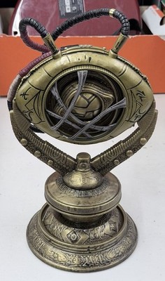 Marvel Legends Dr. Strange Eye Of Agamotto On Stand 1:1 LED Light Movie Props
