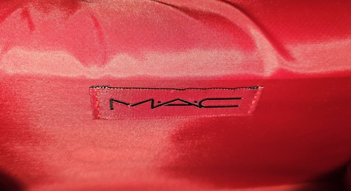 MAC Red Metallic Circles Makeup Cosmetic Travel Clutch Bag-EUC! - Picture 13 of 13
