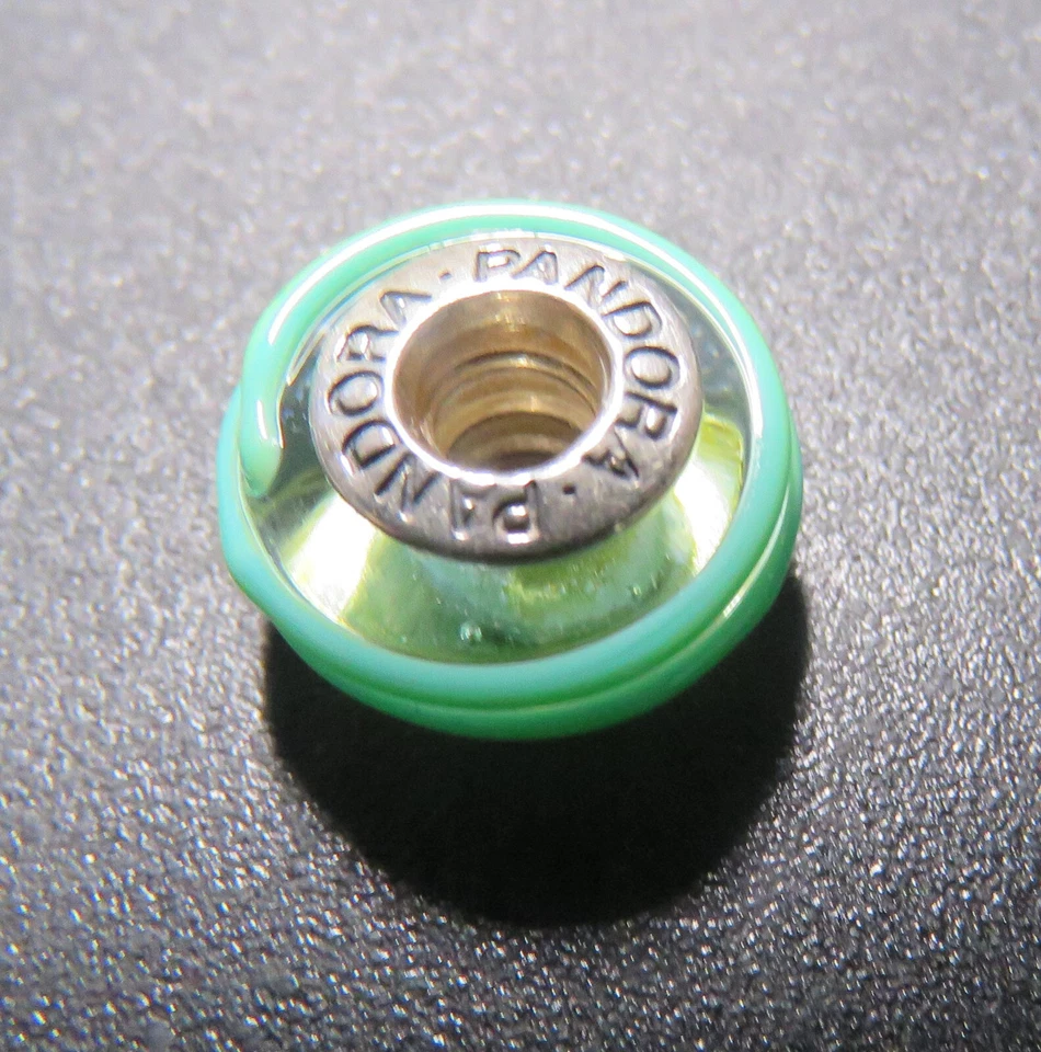 Pandora Charme 790615 Muranoglas Grüne Bänder neuwertig - Bild 2 von 3