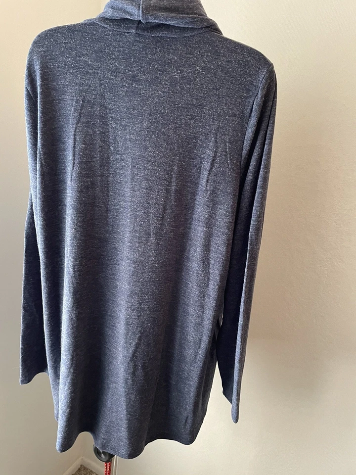 Suéter túnica Lisa Rinna Collection para mujer cuello capucha azul marino jaspeado suave talla L Foto 3 de 4