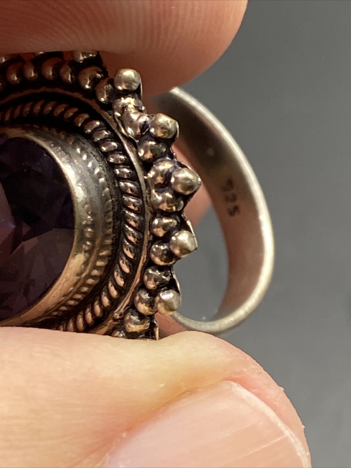 Sterling Silver Large Purple Stone Split Shank Ri… - image 6