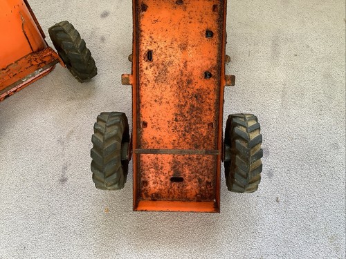 Vintage Wyandotte Toy Loader Dump Truck Used Played With - Picture 21 of 21