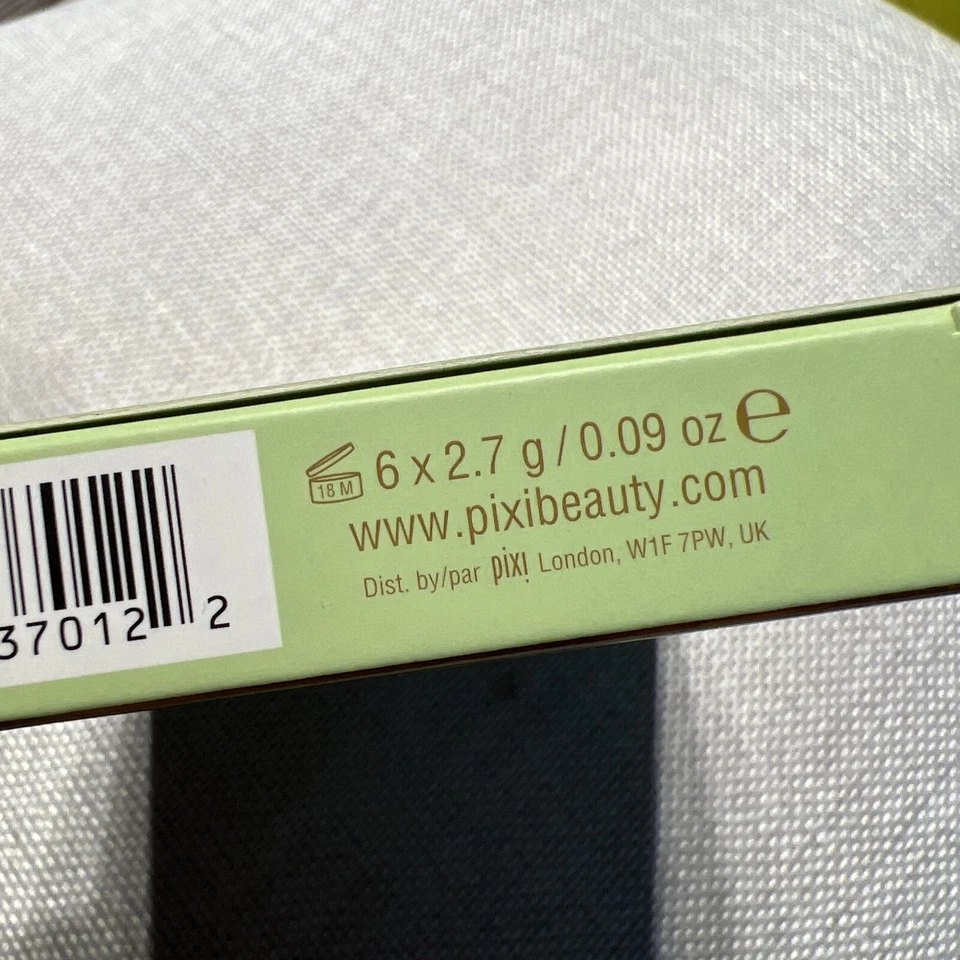 Nuevo en caja Pixi por Petra Libro de Belleza Maquillaje Mínimo Foto 4 de 4