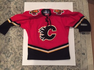 calgary flames youth jersey