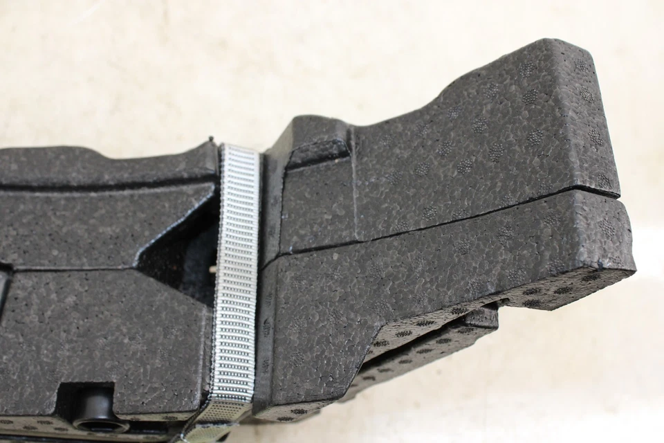 Volkswagen GTI 2015-2017 herramientas de repuesto/espuma OEM GW27 Foto 3 de 4