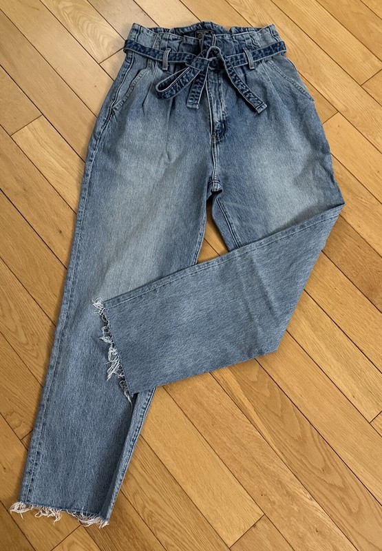 a&f abercrombie & fitch paperbag mom jeans high waisted denim W/belt  Sz 27